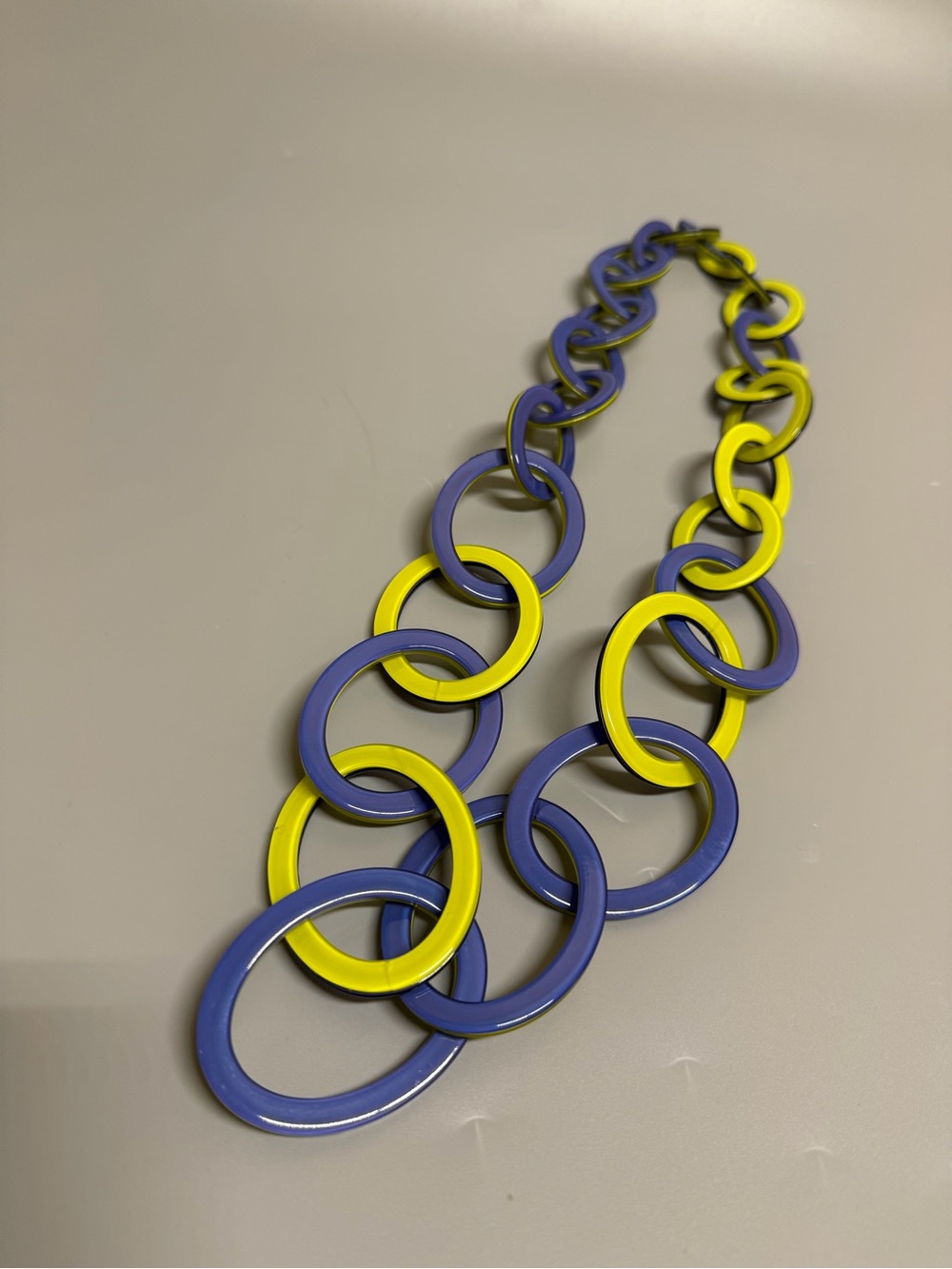 Tuckernuck Resin Catena Necklace